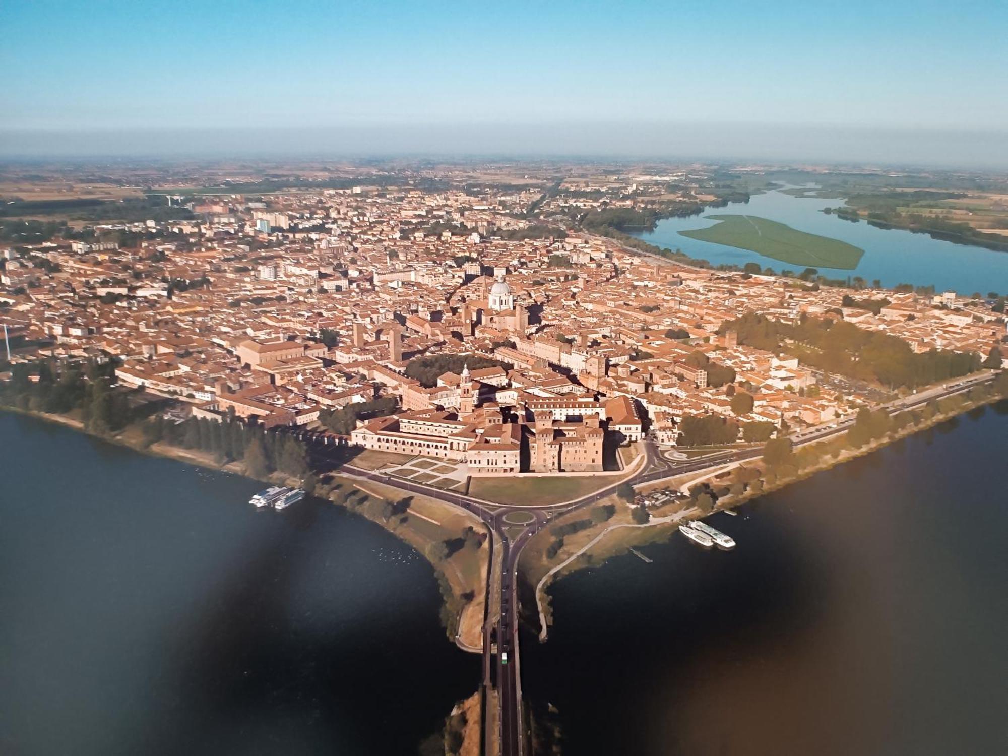 Residenza Tosca Lägenhet Mantova Exteriör bild
